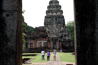 main tower of Phimai Khmer temple